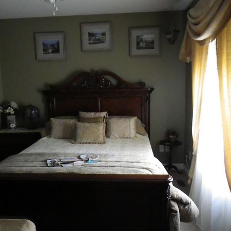 A Vineyard View Bed And Breakfast Niagara-on-the-Lake Room photo