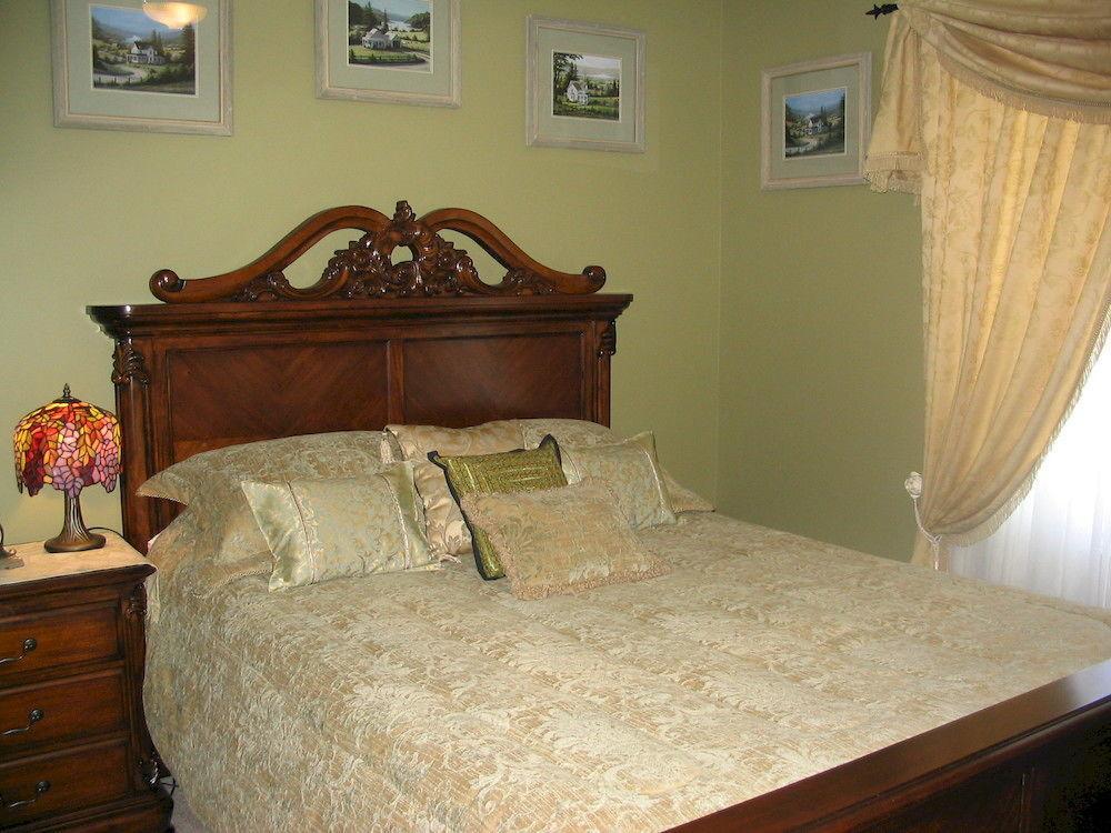 A Vineyard View Bed And Breakfast Niagara-on-the-Lake Exterior photo